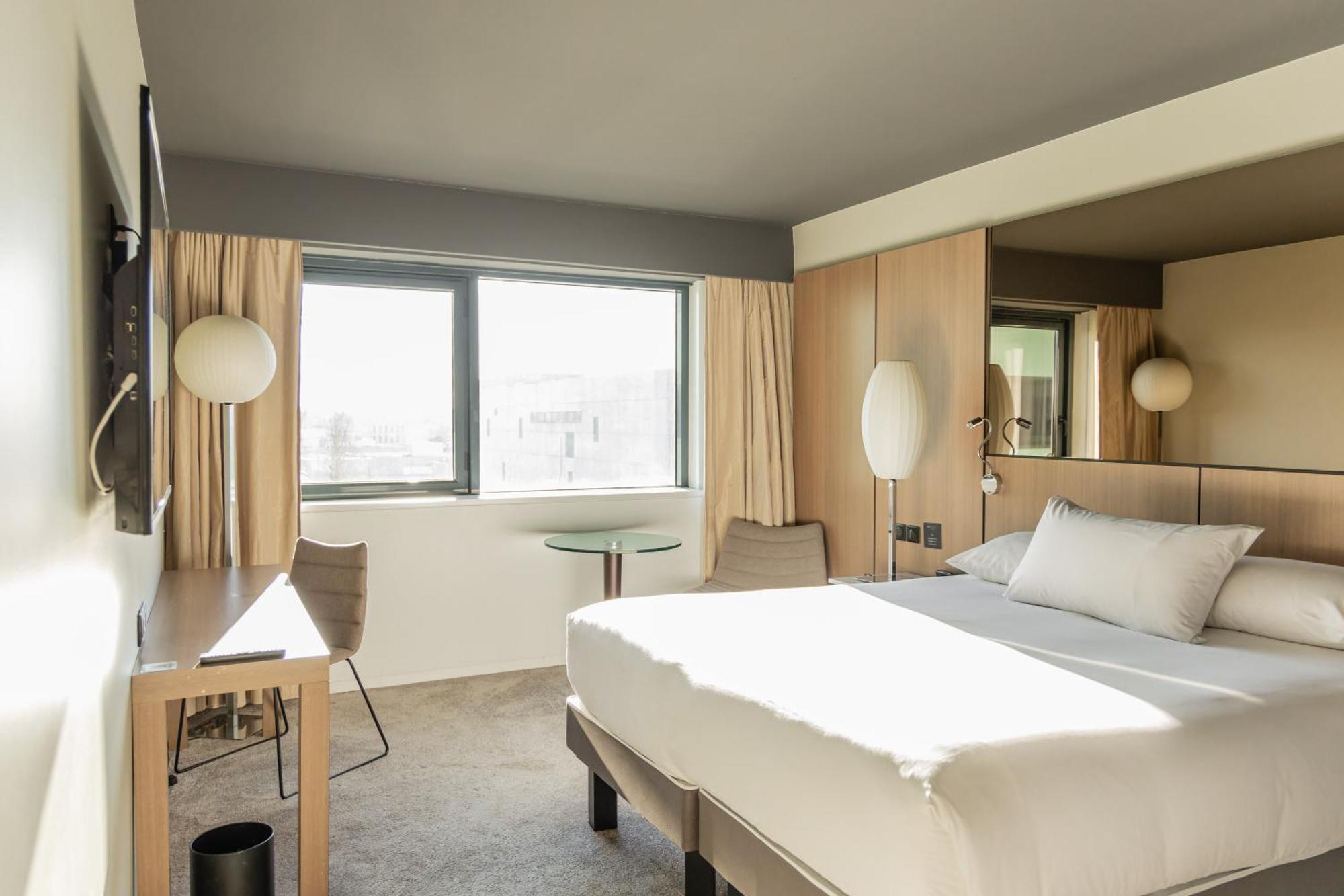 Pullman Bordeaux Lac Exterior foto